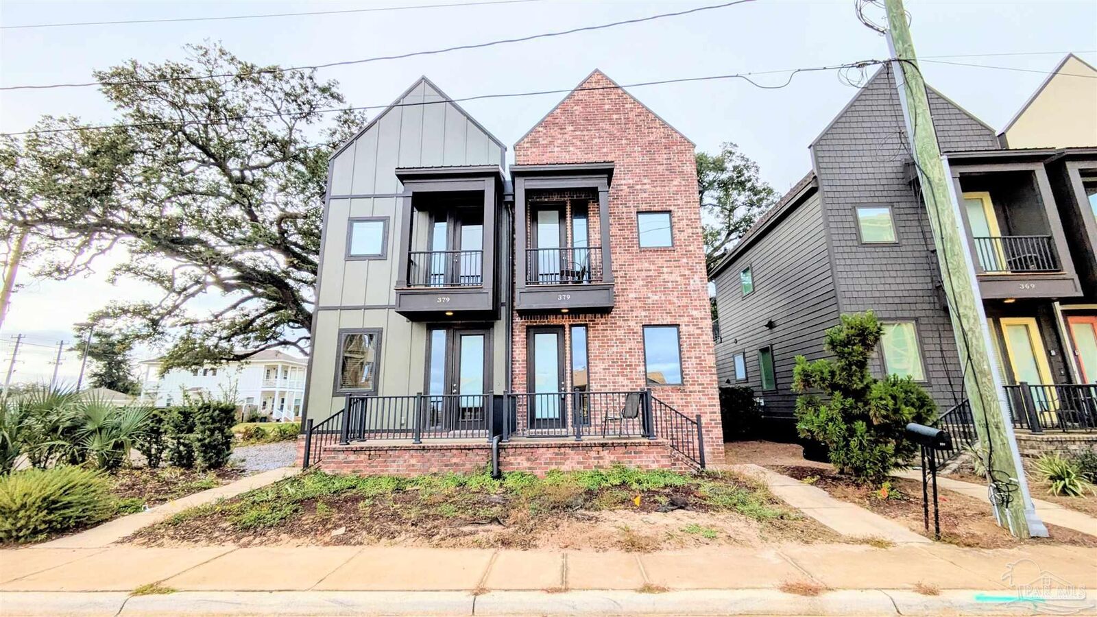 Property Photo: 379 Clubbs St FL 32502