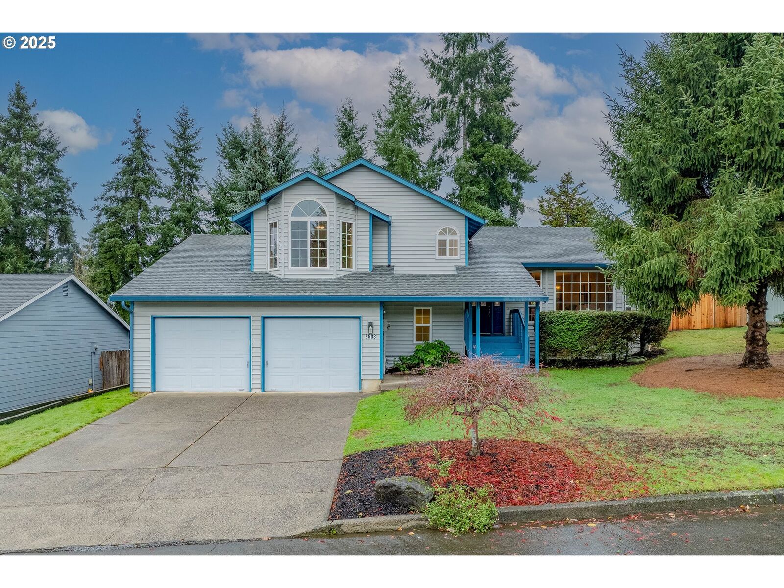 Property Photo: 9608 NE 30th Ct WA 98665