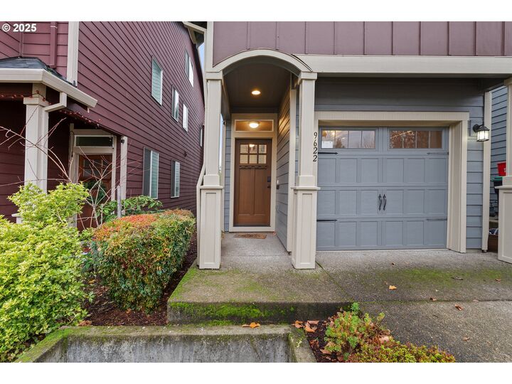 Property Photo: 9622 SW Everett Ter OR 97223