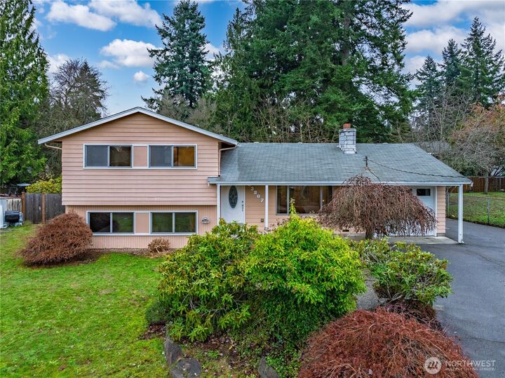 23207  45th Avenue W  Mountlake Terrace WA 98043 photo