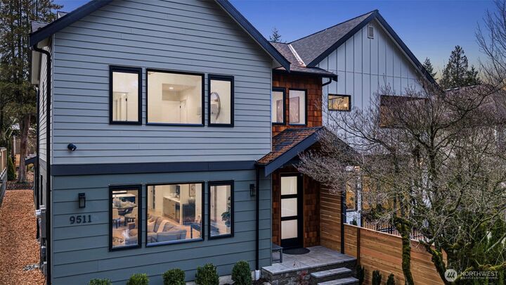 9511  132nd Avenue NE  Kirkland WA 98033 photo