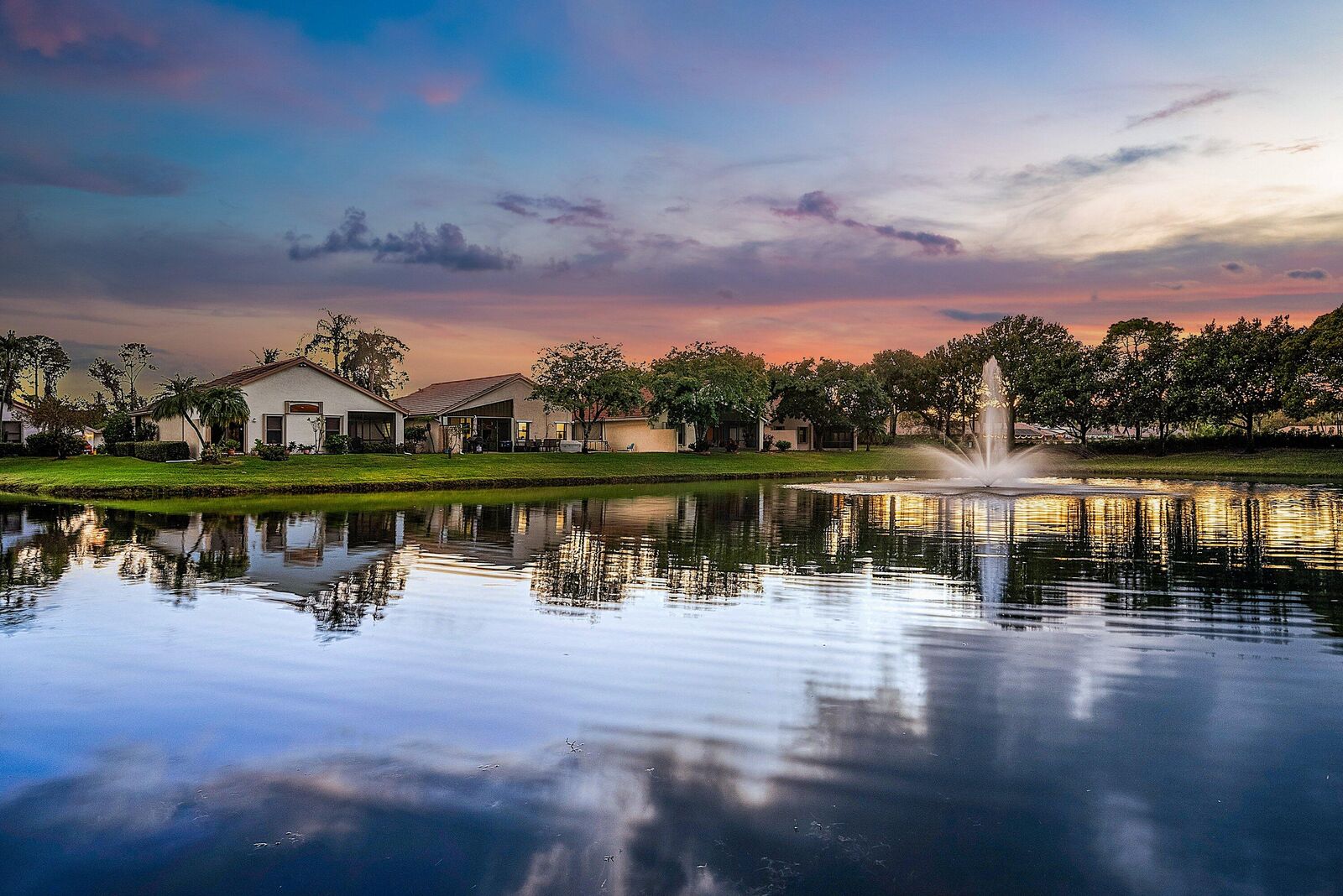 Property Photo:  10315 Lexington Lakes Boulevard S  FL 33436 