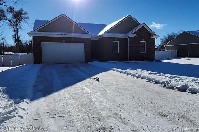 Property Photo: 38671 Belliveau Street MI 48185