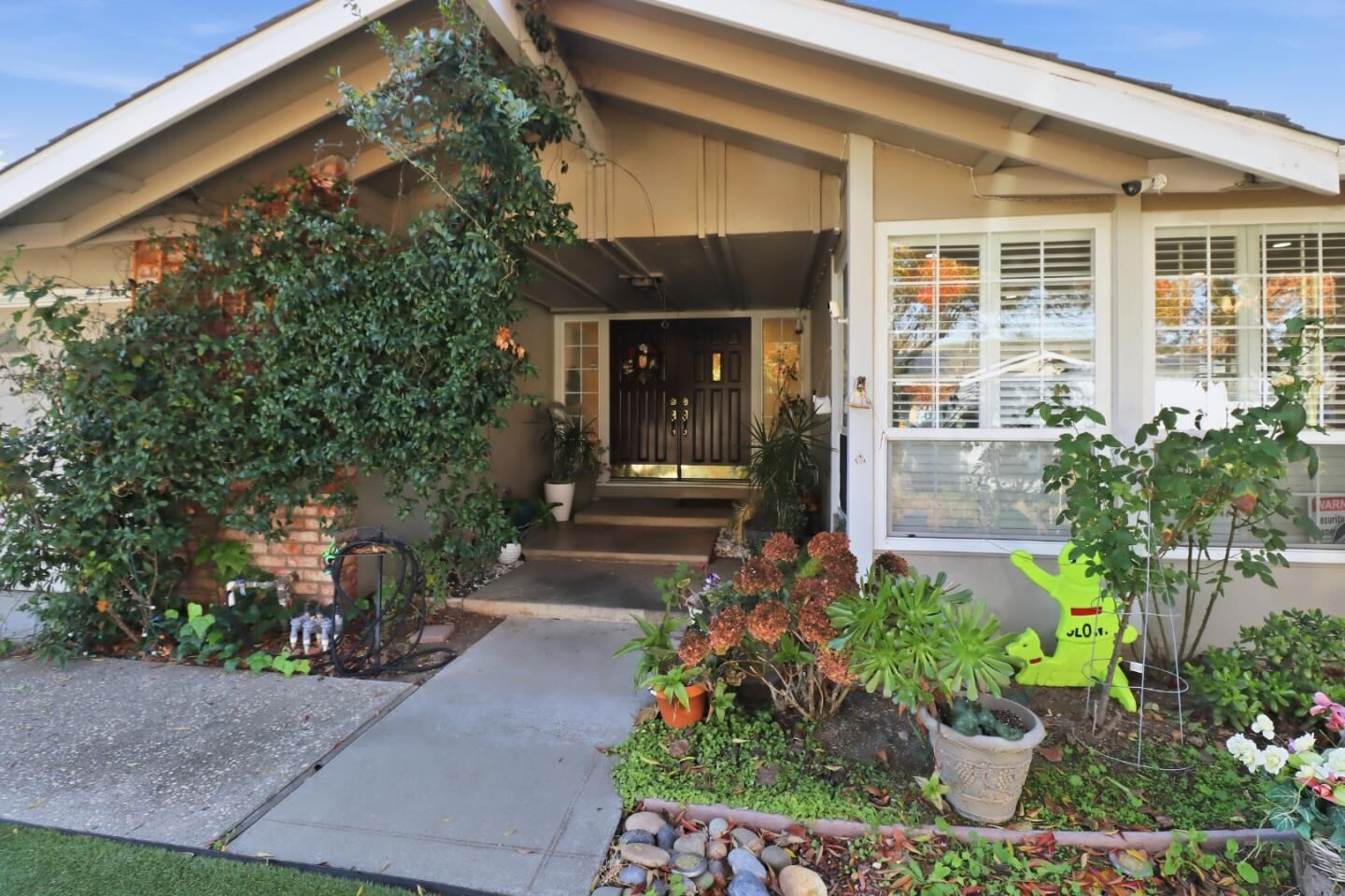 Property Photo:  1054 Fleetwood Drive  CA 95120 