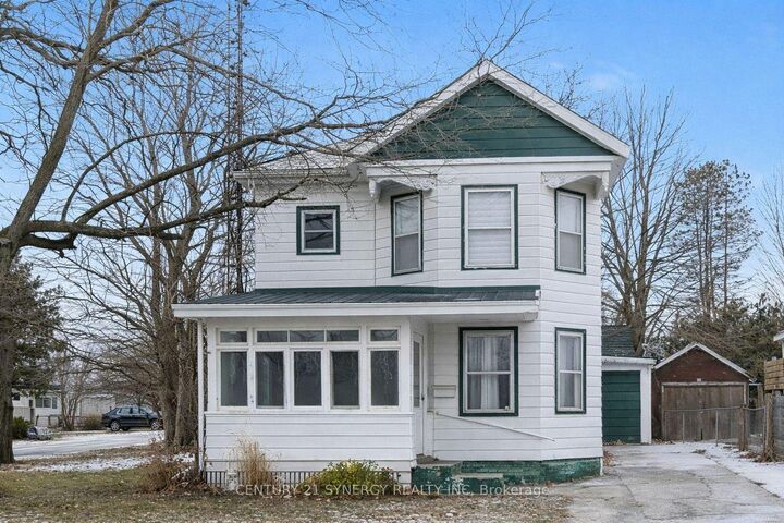 Property Photo:  82 Abel Street  ON K7A 4M5 