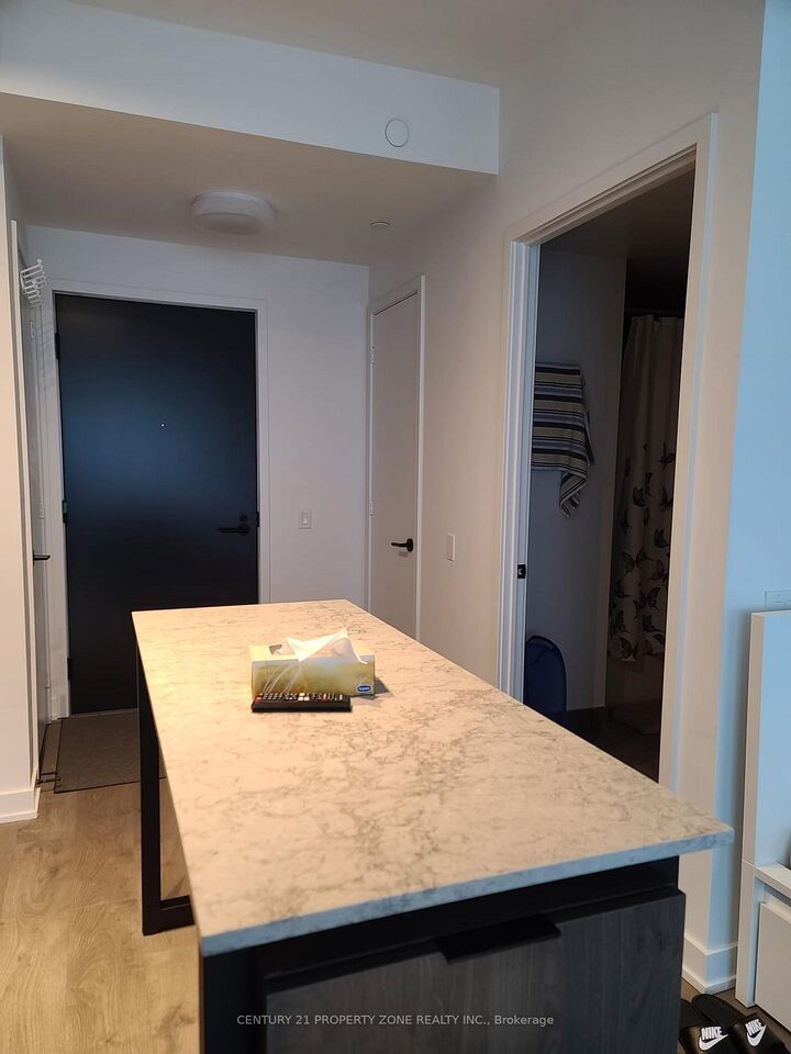 Property Photo: 108 Peter Street 2509 ON M5V 0W2