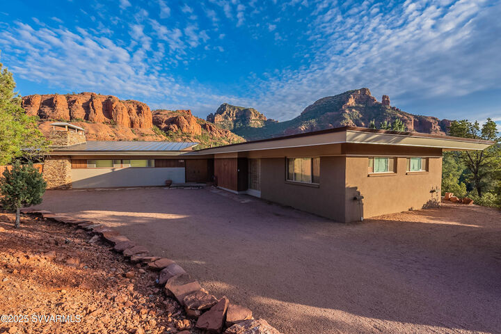 Property Photo: 145 Columbia Drive AZ 86336