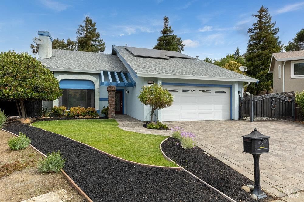 Property Photo: 813 Campas Court CA 94510