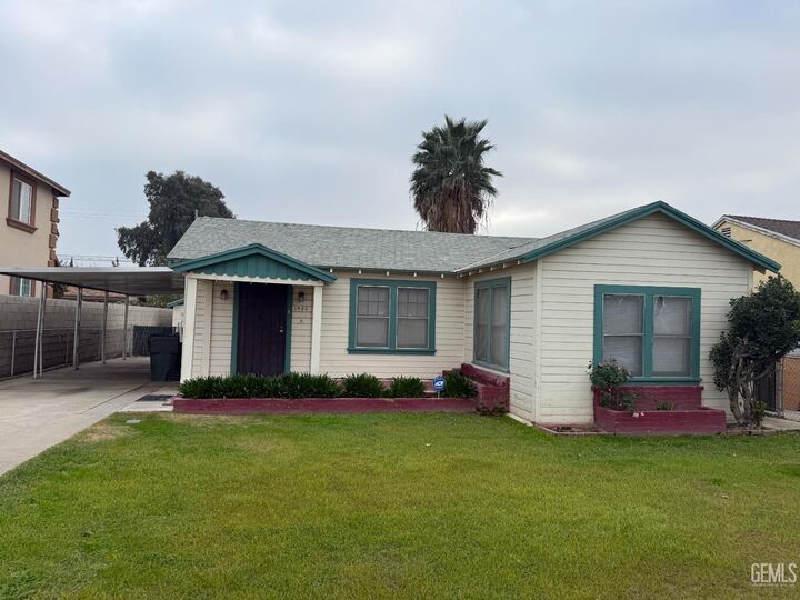 1925 Rose Marie Drive  Bakersfield CA 93304 photo