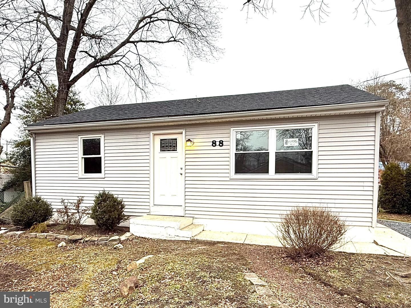 Property Photo:  88 Eldridge Street  NJ 08015 