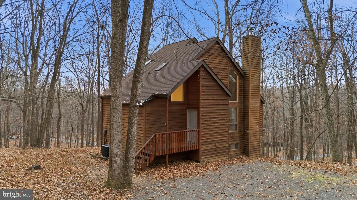 Property Photo:  16 S Gopher Trail  WV 25411 