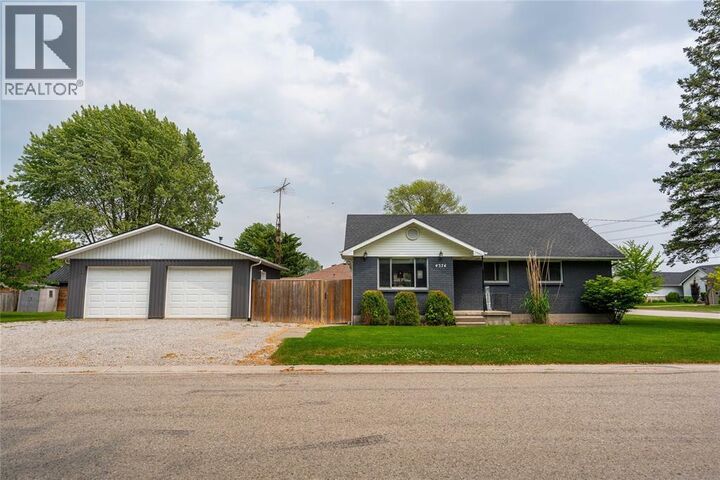 Property Photo:  4374 Evergreen Street  ON N0P 2B0 