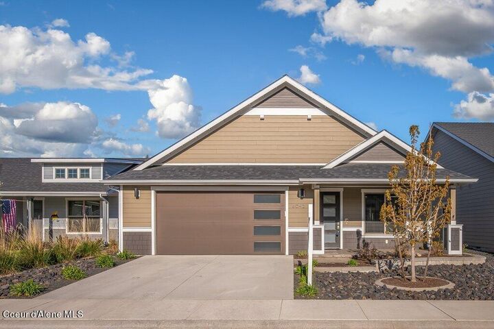 Property Photo: 8042 N Hibiscus Ln ID 83815