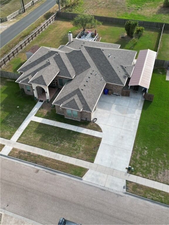 2101 Shadi Street  Corpus Christi TX 78418 photo
