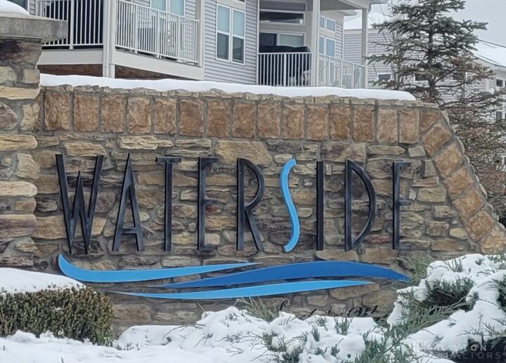 Property Photo: 6 Waterlily Drive OH 45066