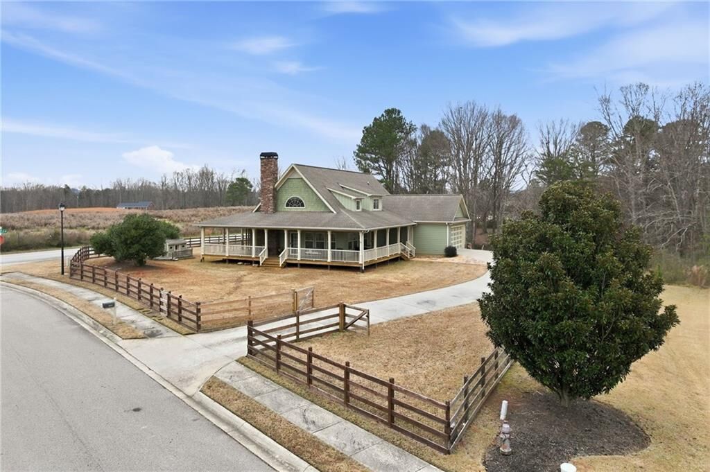 Property Photo: 5505 Wheeler Plantation Drive GA 30564