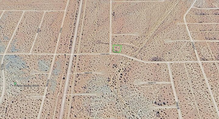 Property Photo: Volco St &Amp Unger Ave CA 93505