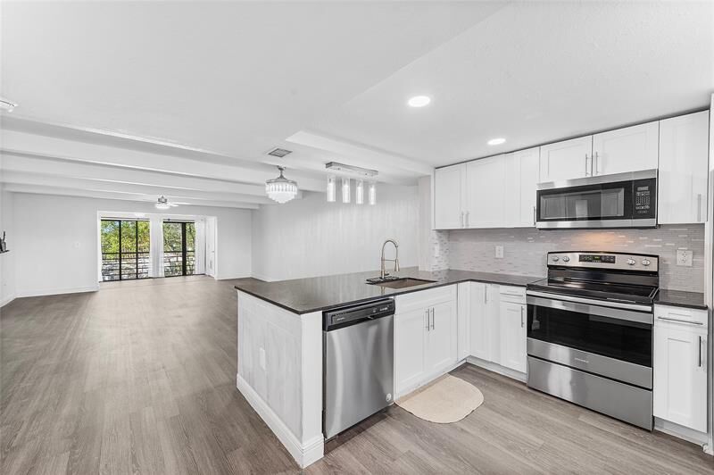 Property Photo:  10120 Boca Entrada Blvd 409  FL 33428 