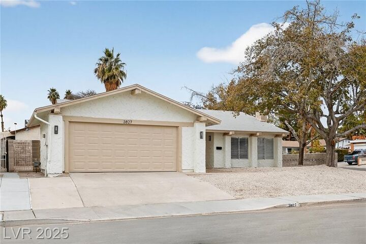 Property Photo: 3827 Cirrus Avenue NV 89121