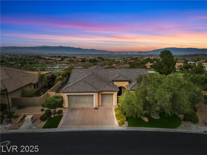 16 Kittansett Loop  Henderson NV 89052 photo