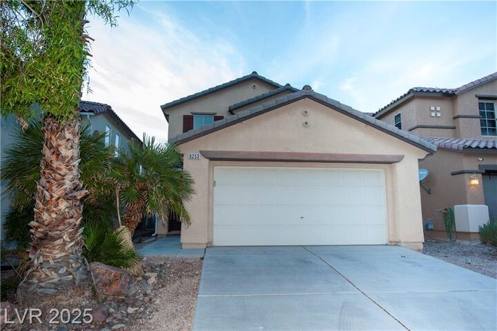 Property Photo: 6253 Halstead Court NV 89081