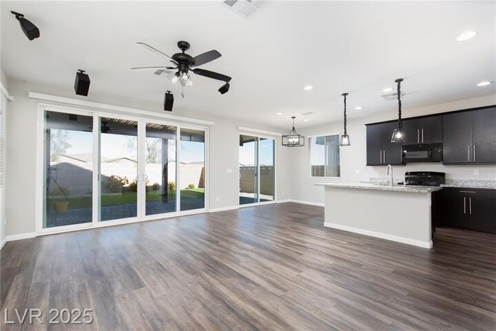 Property Photo: 10064 Silver Comet Court NV 89178