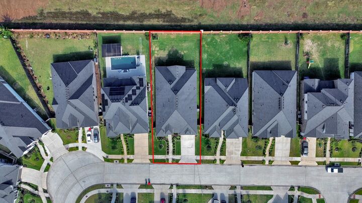 Property Photo: 10515 Harvest Oak Court TX 77459