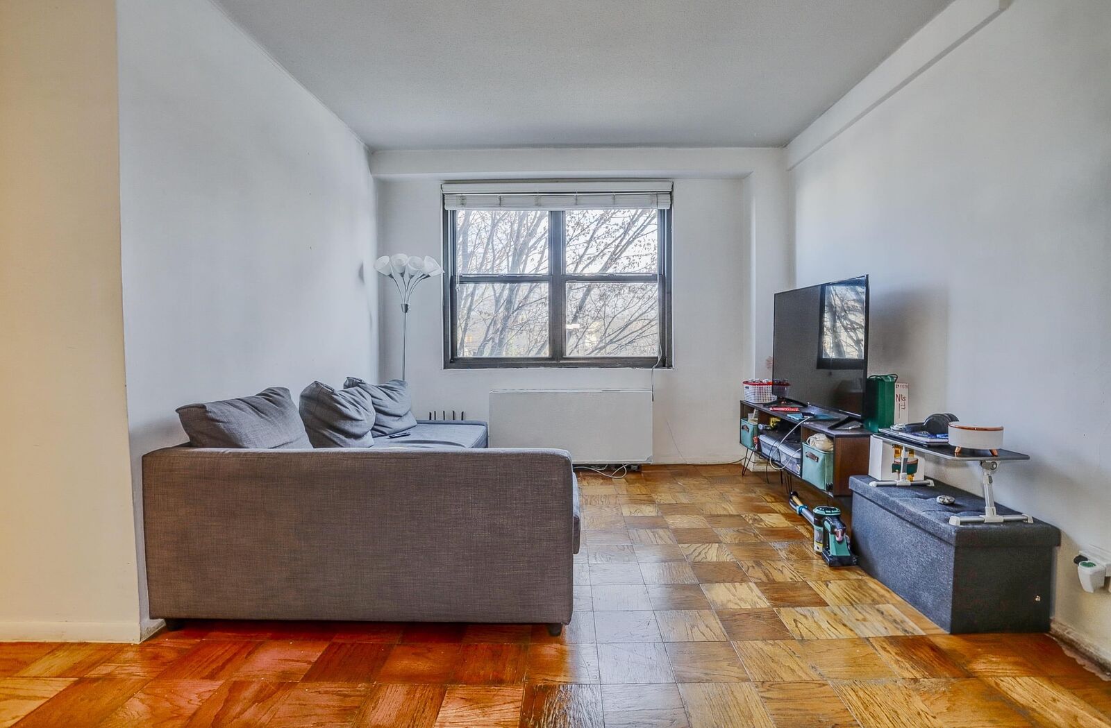 Property Photo:  201 St Paul Ave 2A  NJ 07306 