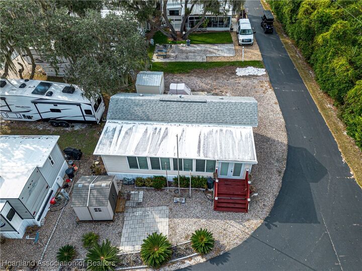 Property Photo:  3066 Grove Road  FL 33825 