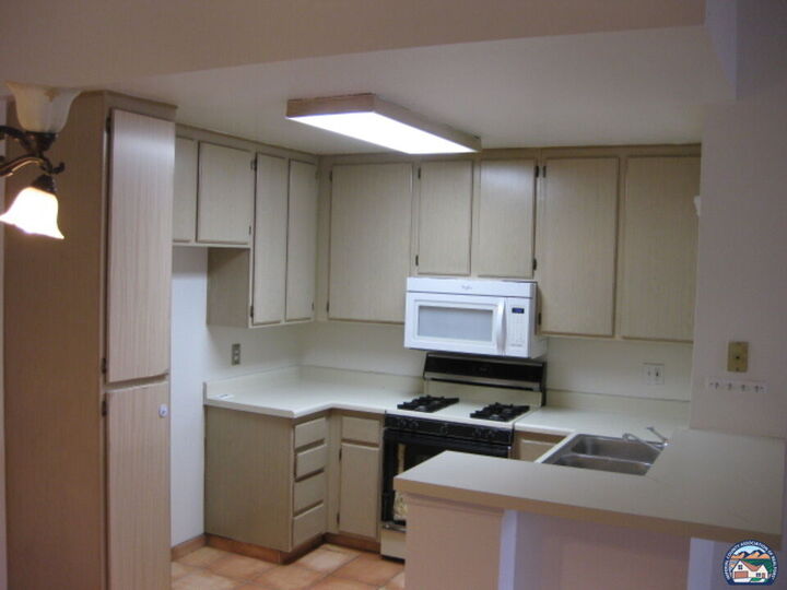 Property Photo: 1200 Rodeo Dr 905 CA 92251