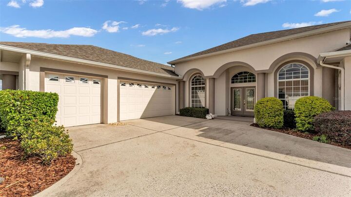Property Photo:  2767 Huntington Hills Drive  FL 33810 
