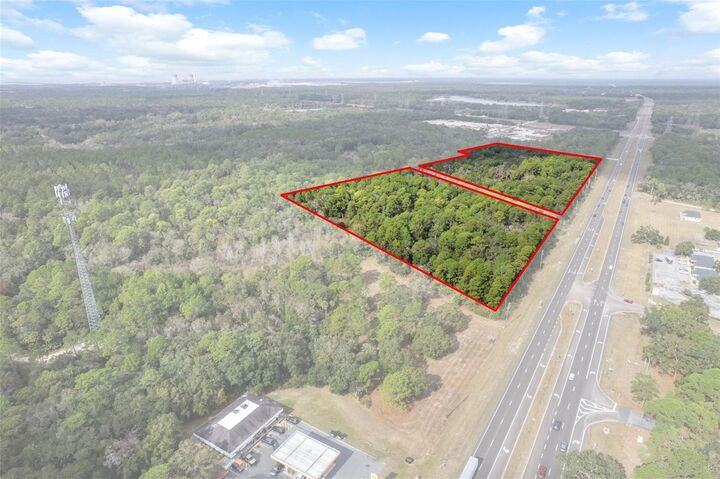 Property Photo: 11621 W Garnet Court FL 34428