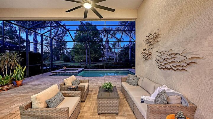 Property Photo:  14725 Newtonmore Lane  FL 34202 