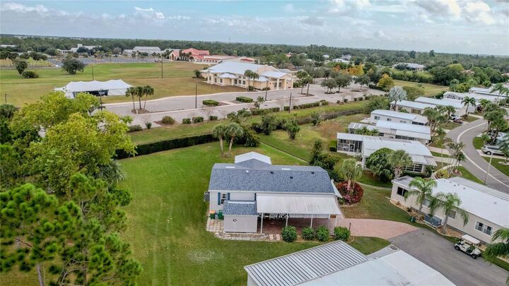 Property Photo: 2100 Kings Highway 376 FL 33980