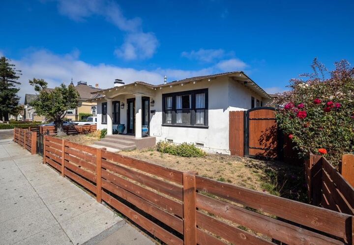 Property Photo: 128 Central Avenue CA 93901