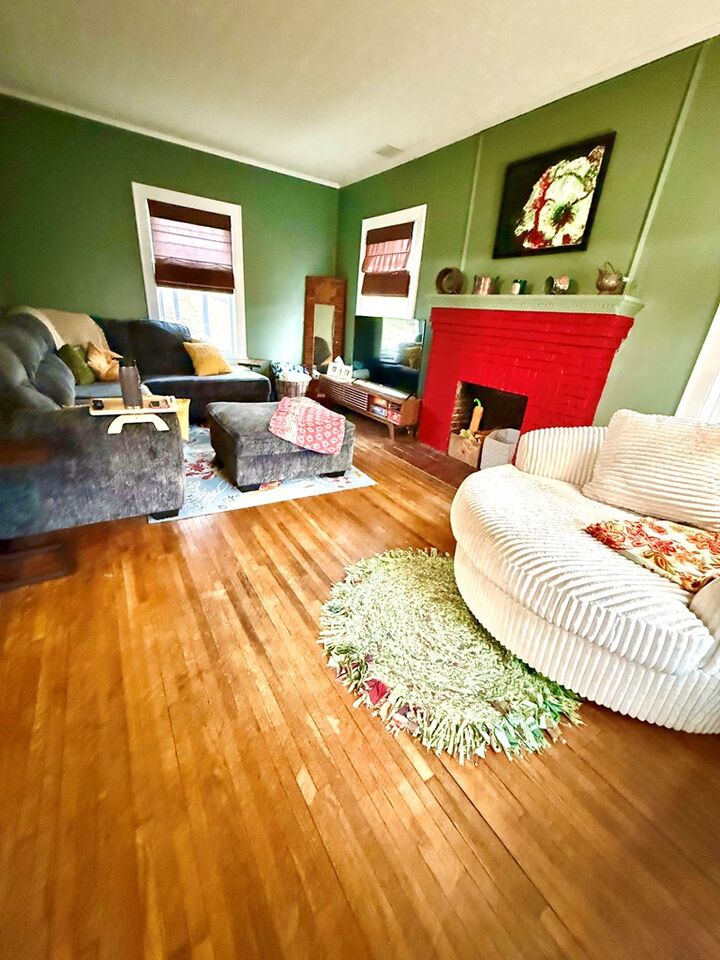 Property Photo:  2130 Jefferson Street  WV 24701 