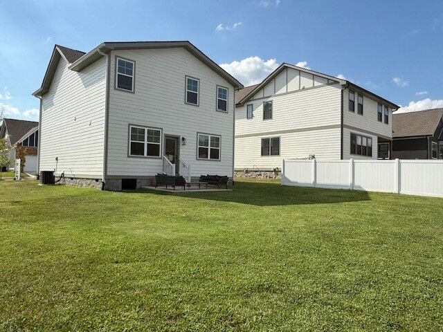 Property Photo: 700 Caraway Ln 1 TN 37211