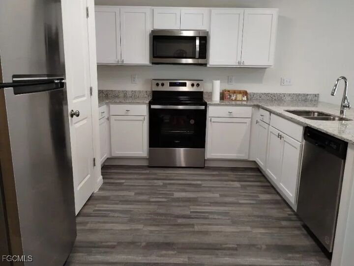 Property Photo: 213 Hagan Avenue S FL 33974