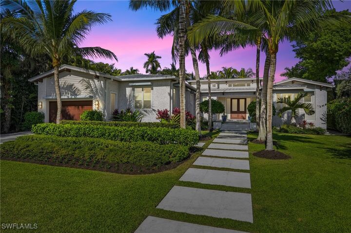 Property Photo:  185 North Lake Drive  FL 34102 