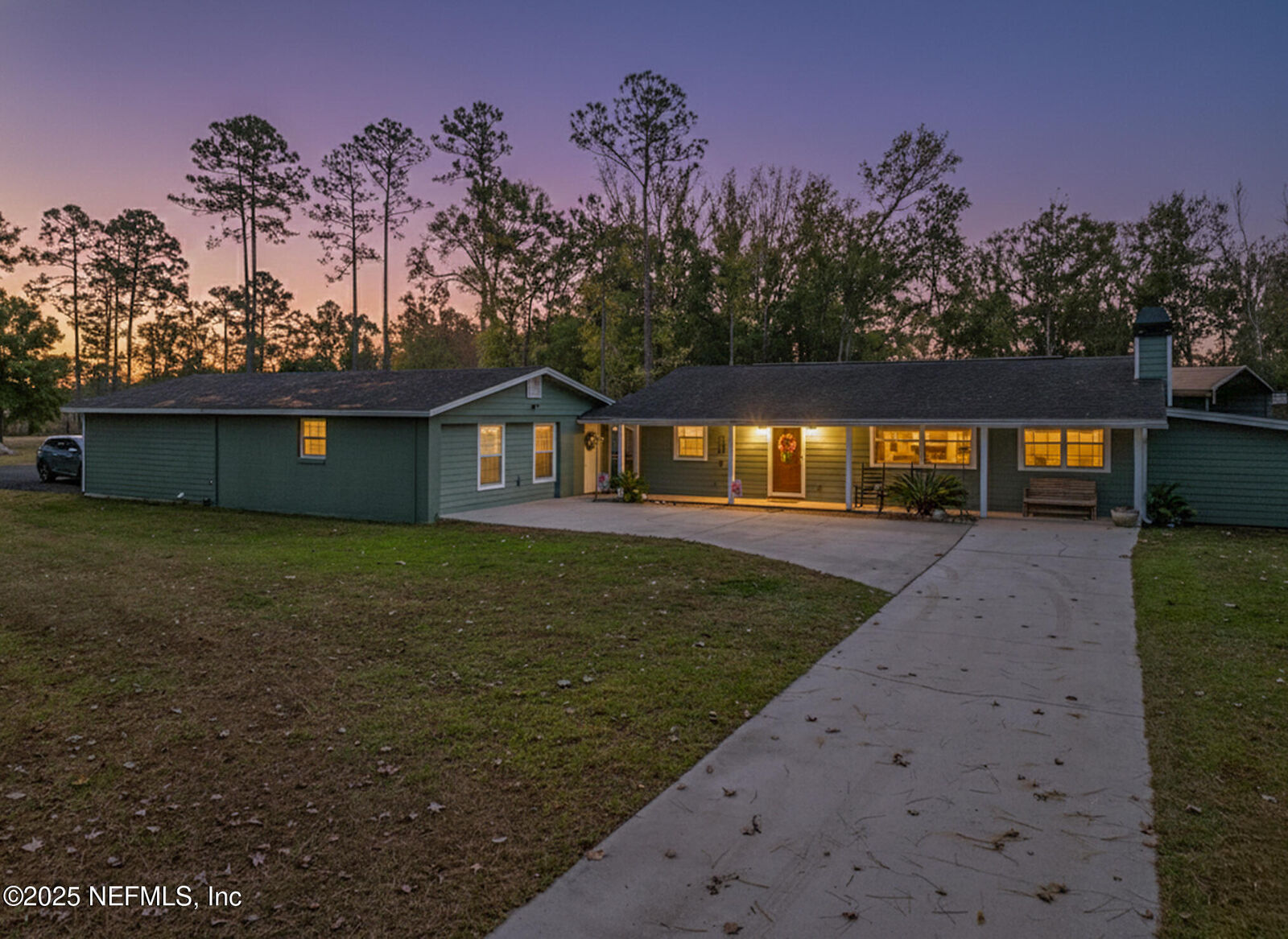 Property Photo:  44108 Becker Avenue  FL 32011 