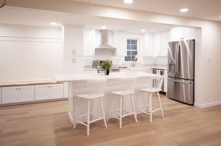 Property Photo:  14 Bartlett St  MA 01540 