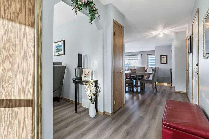 Property Photo: 138 Freeman Way NW AB T1V 1V4