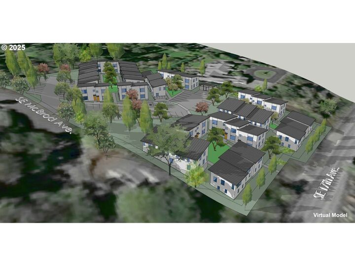 Property Photo: 9833 SE 17th Ave OR 97222