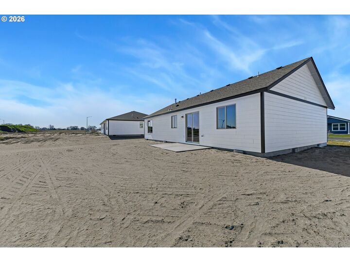 Property Photo:  149 SW Eagle Dr  OR 97818 