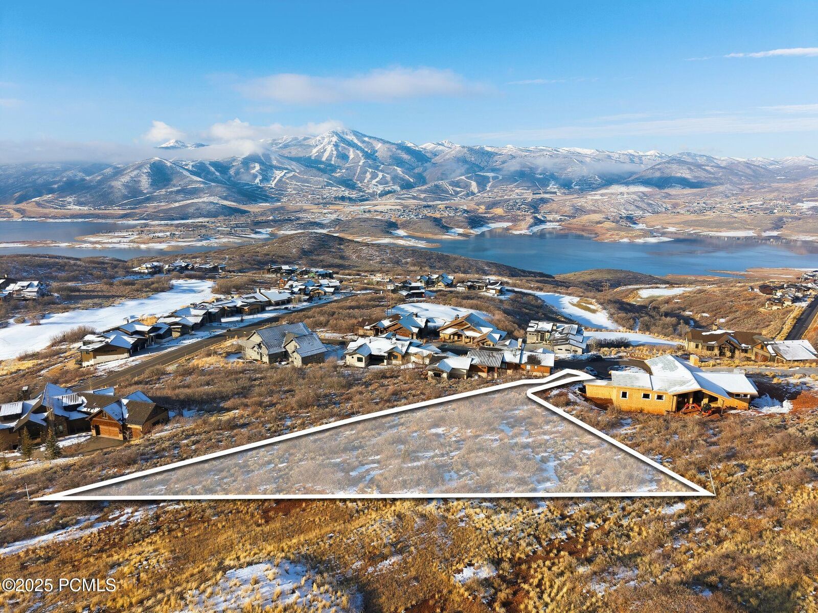 Property Photo: 10492 N Forevermore Court UT 84036