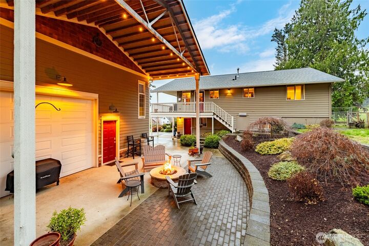 Property Photo:  1057  Halsey Drive  WA 98239 