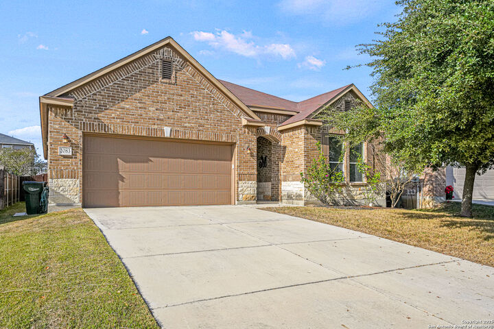 2083 Stepping Stone  New Braunfels TX 78130 photo