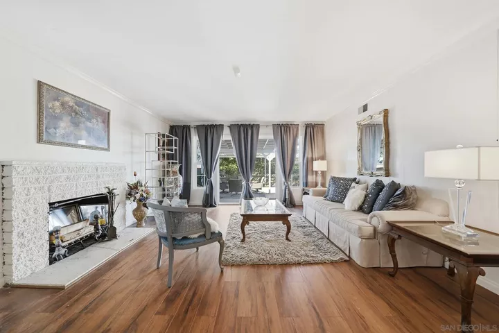 Property Photo: 4950 Dafter Dr CA 92102