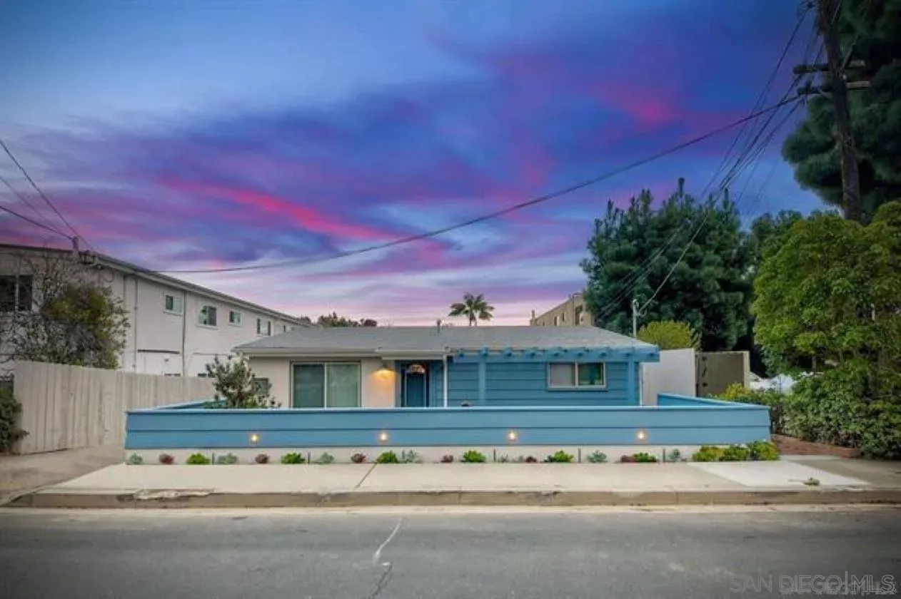 Property Photo: 311 San Elijo CA 92106