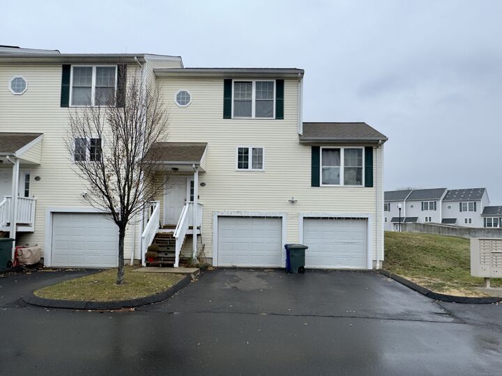 800 Seaview Avenue 770-5  Bridgeport CT 06607 photo